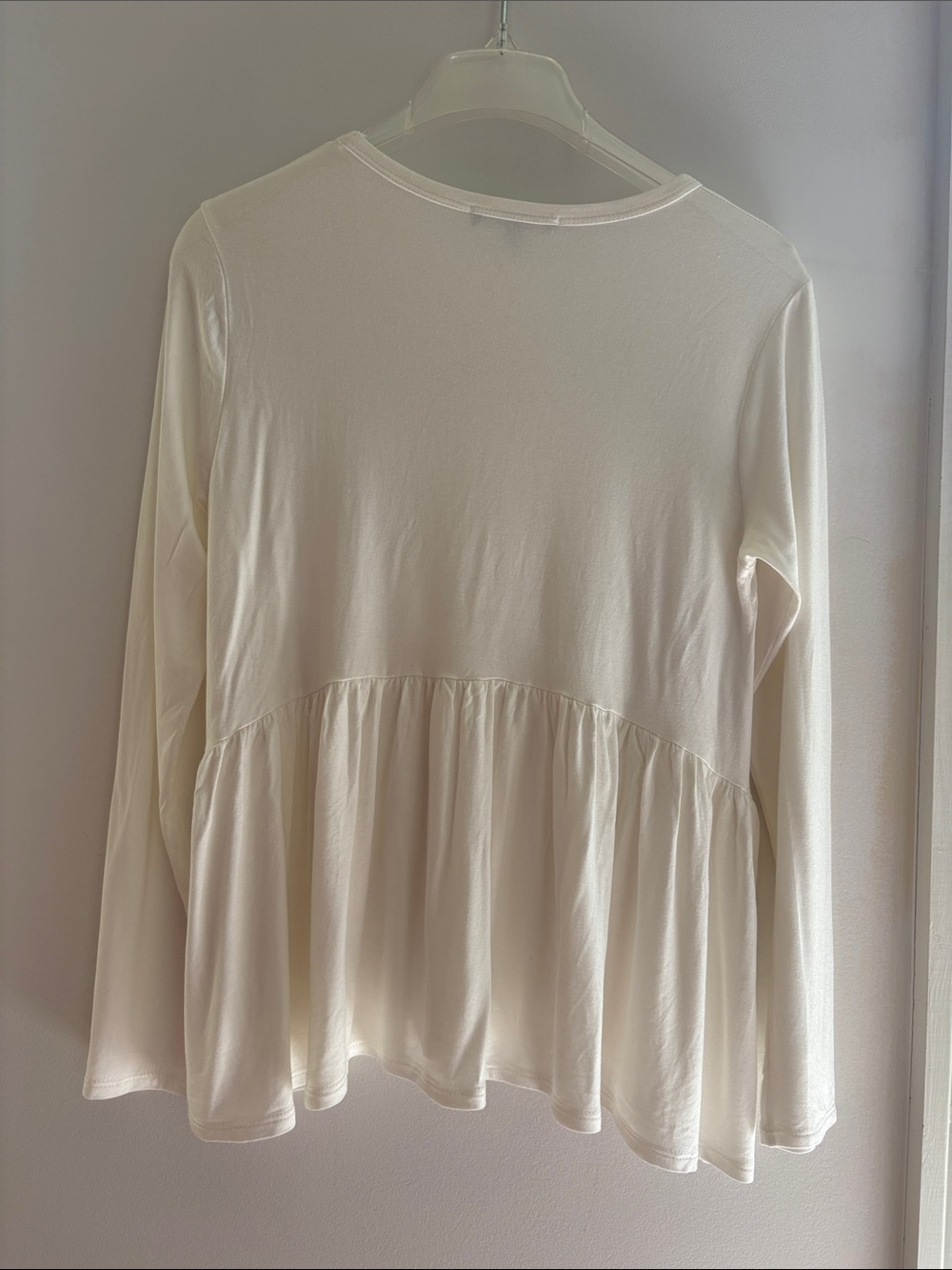 gaze Cream Peplum Ruffled Long Sleeve Top - Picture 3 of 3